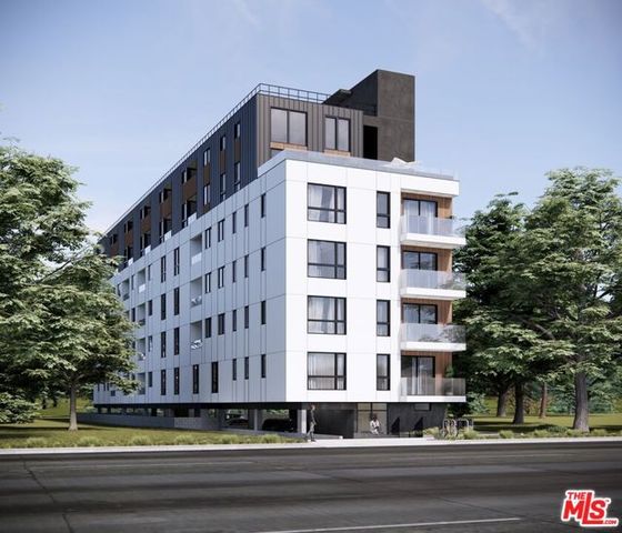 5025 Klump Avenue, North Hollywood (los Angeles), CA 91601