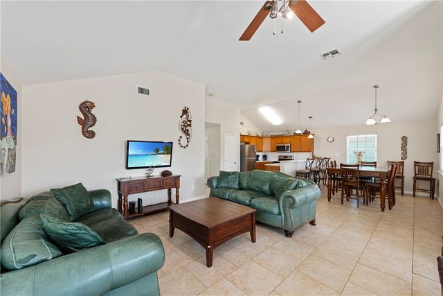 419 Spencers Landing, Port Aransas, TX 78373