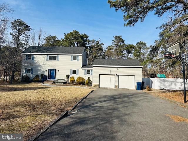 15 CHERRYWOOD DR, Tuckerton, NJ 08087