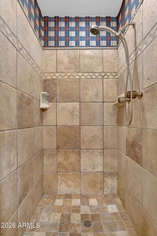 6814 N 17th Place, Phoenix, AZ 85016