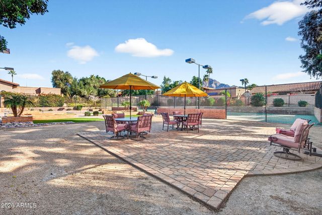 6814 N 17th Place, Phoenix, AZ 85016