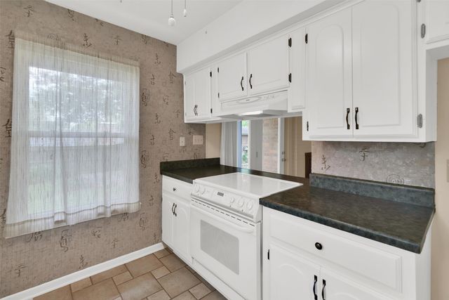2009 Oak Creek Drive, Sherman, TX 75092