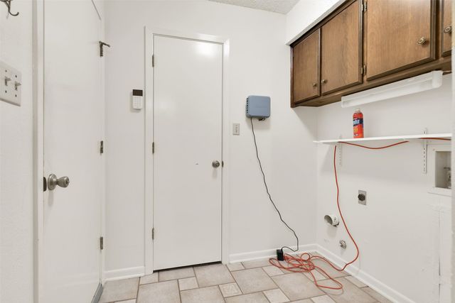 2009 Oak Creek Drive, Sherman, TX 75092