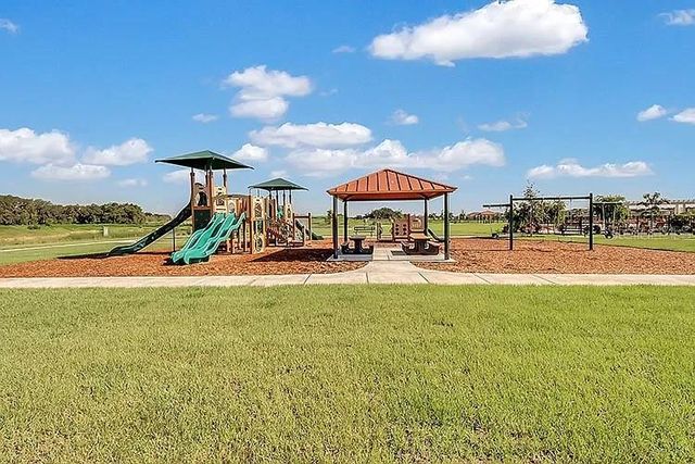 452 NOBLE AVENUE, Davenport, FL 33837