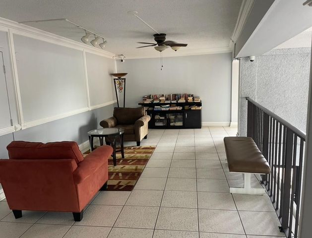 9273 SW 8th Street 117, Boca Raton, FL 33428