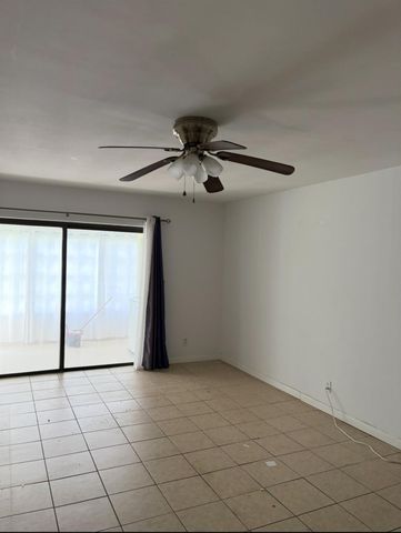 9273 SW 8th Street 117, Boca Raton, FL 33428