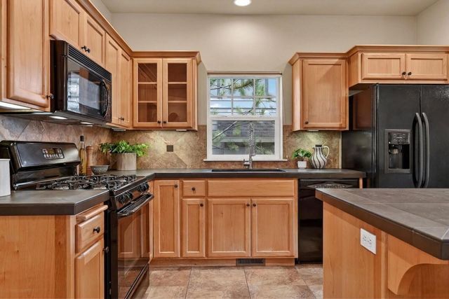 1370 NW Mt Washington Drive, Bend, OR 97703