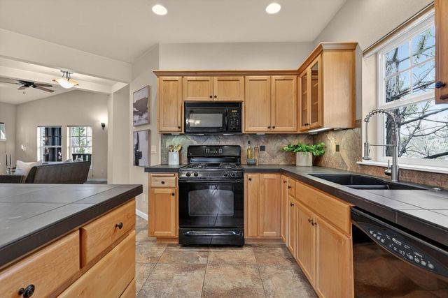 1370 NW Mt Washington Drive, Bend, OR 97703