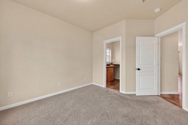 1370 NW Mt Washington Drive, Bend, OR 97703