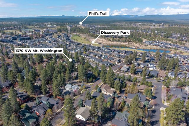 1370 NW Mt Washington Drive, Bend, OR 97703