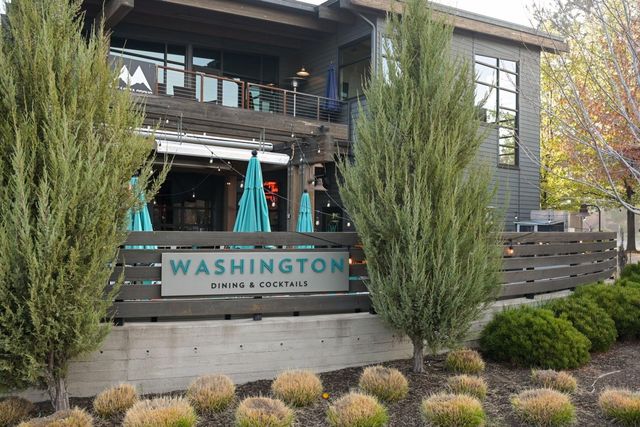 1370 NW Mt Washington Drive, Bend, OR 97703