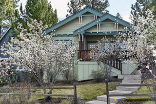 1370 NW Mt Washington Drive, Bend, OR 97703