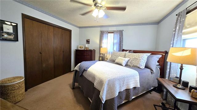 410 S WILSHIRE Boulevard, Coffeyville, KS 67337