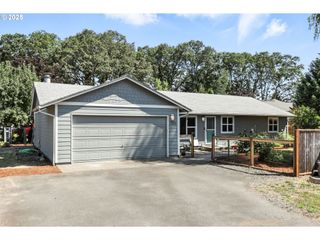 3585 Ne BROGDEN St, Hillsboro, OR 97124