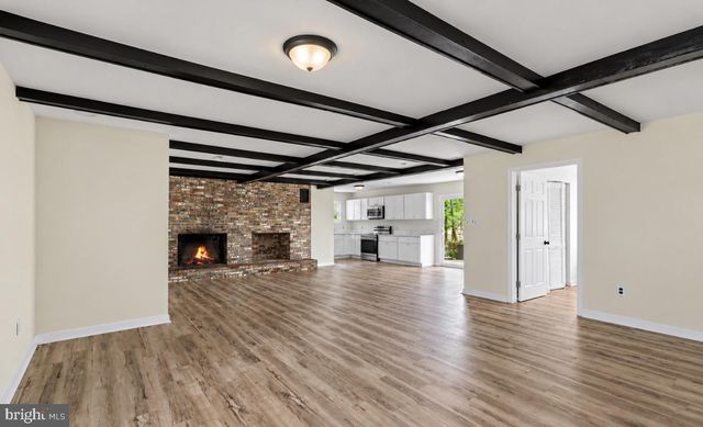 3606 LAKEVIEW PKWY, Locust Grove, VA 22508
