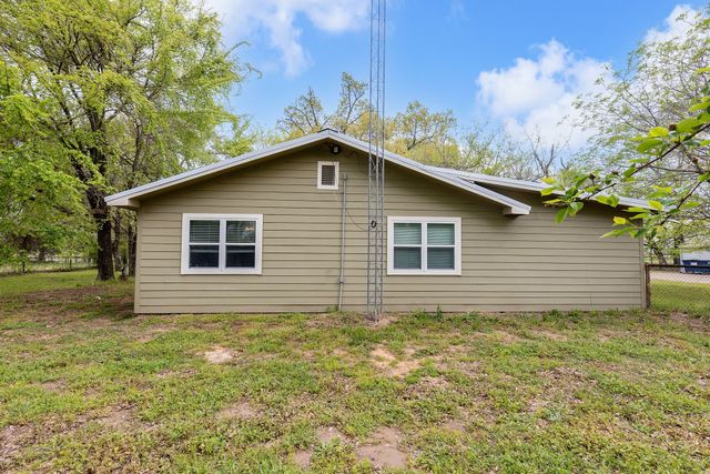 2799 State Highway 276, Emory, TX 75440