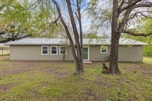 2799 State Highway 276, Emory, TX 75440