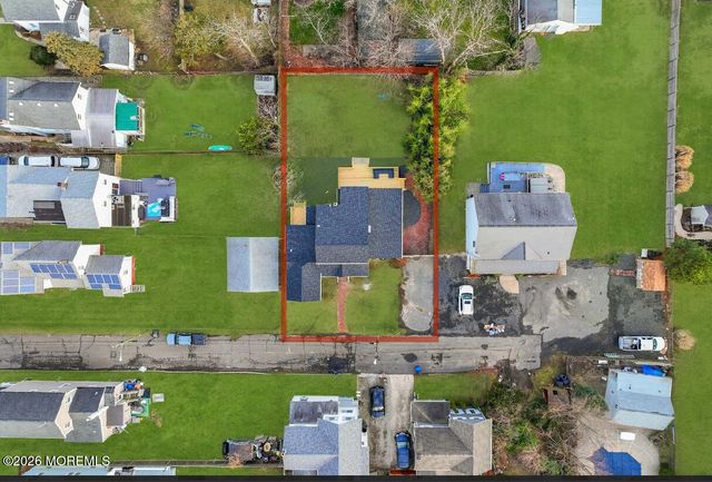 83 Hennessey Street, Long Branch, NJ 07740