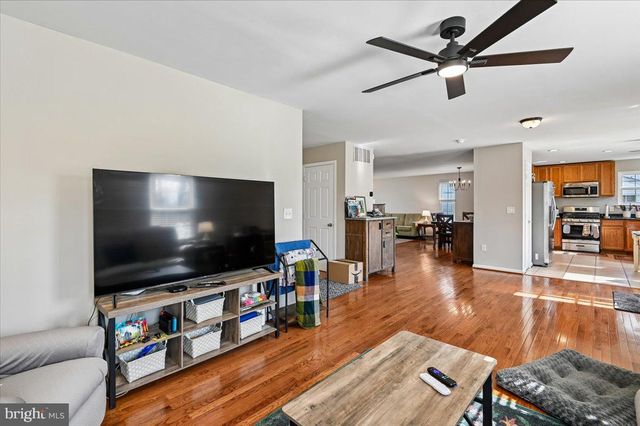 8339 WATERMILL DR, Millersville, MD 21108