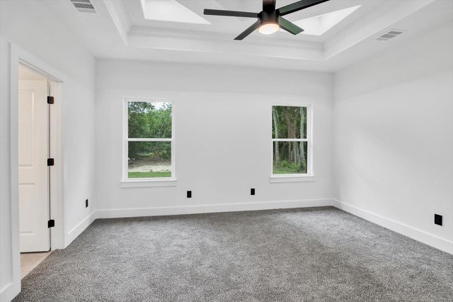 3220 Saint James Boulevard, Beaumont, TX 77705