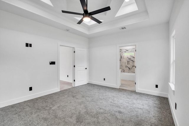 3220 Saint James Boulevard, Beaumont, TX 77705