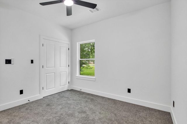 3220 Saint James Boulevard, Beaumont, TX 77705