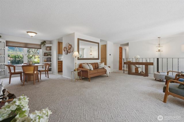 1916 NE Cady Street, Bremerton, WA 98310
