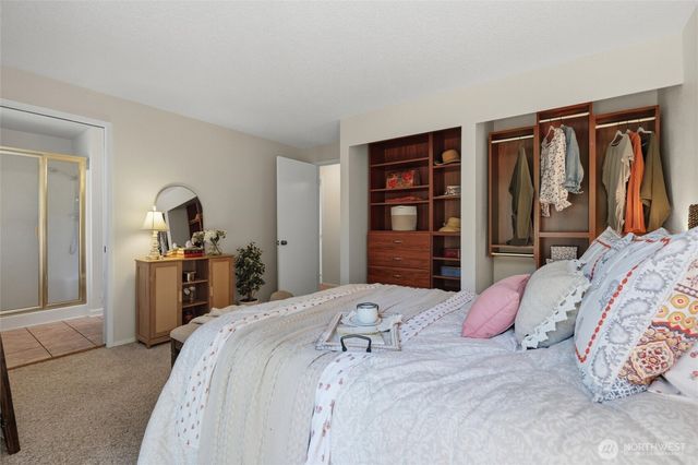 1916 NE Cady Street, Bremerton, WA 98310