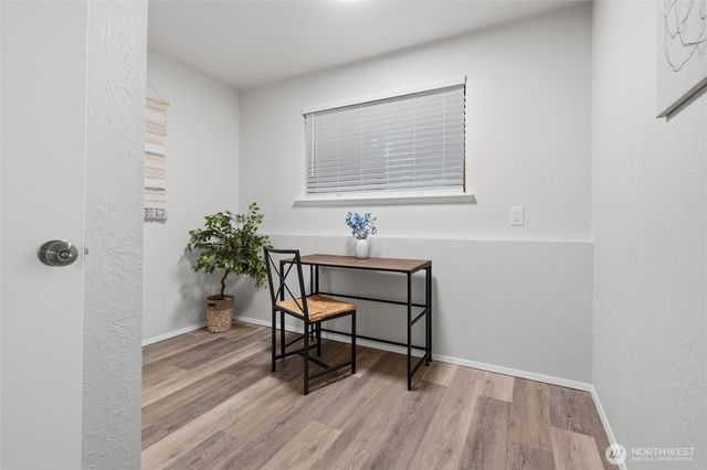 1916 NE Cady Street, Bremerton, WA 98310