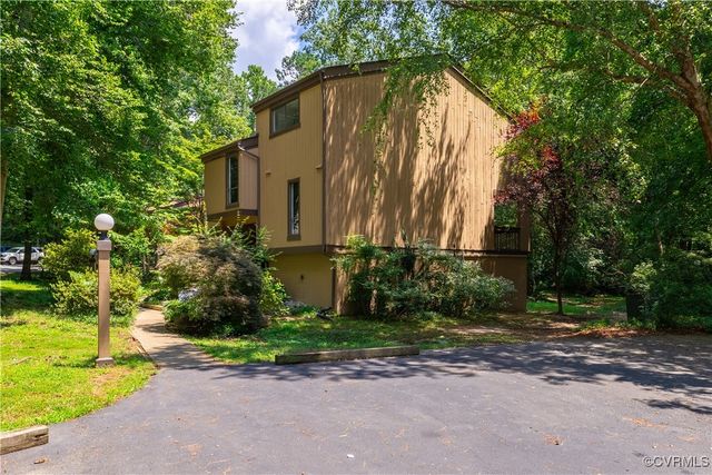 9312 Groundhog, Chesterfield, VA 23235
