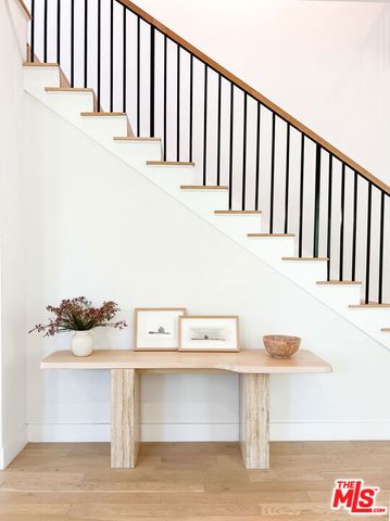 3544 OCEAN VIEW Avenue, Los Angeles, CA 90066