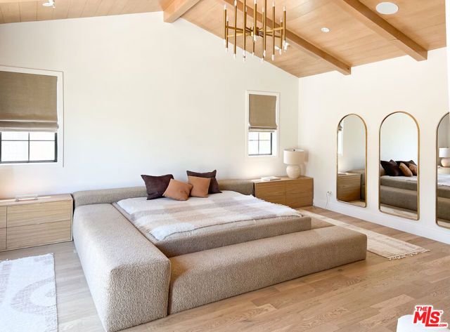 3544 OCEAN VIEW Avenue, Los Angeles, CA 90066