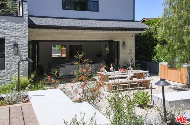 3544 OCEAN VIEW Avenue, Los Angeles, CA 90066