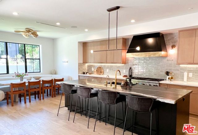 3544 OCEAN VIEW Avenue, Los Angeles, CA 90066