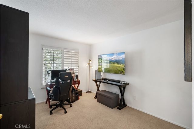 686 Azure, Corona, CA 92879