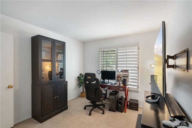 686 Azure, Corona, CA 92879