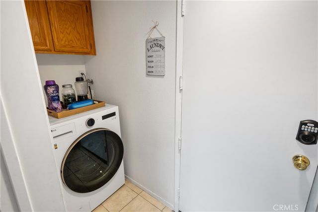 686 Azure, Corona, CA 92879