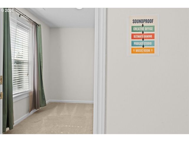 16465 Oaktree Ter, Oregon City, OR 97045