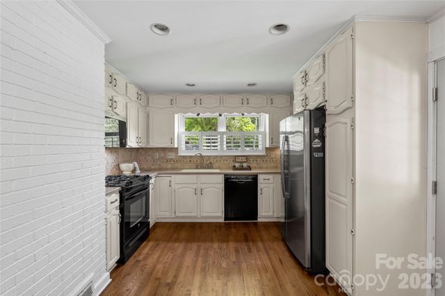 4101 Castlewood Road, Charlotte, NC 28209