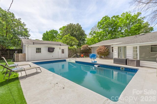 4101 Castlewood Road, Charlotte, NC 28209