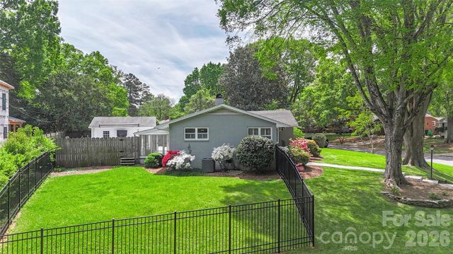 4101 Castlewood Road, Charlotte, NC 28209