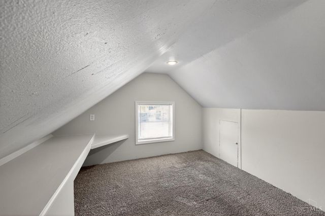 3718 Standish Avenue, Cincinnati, OH 45213