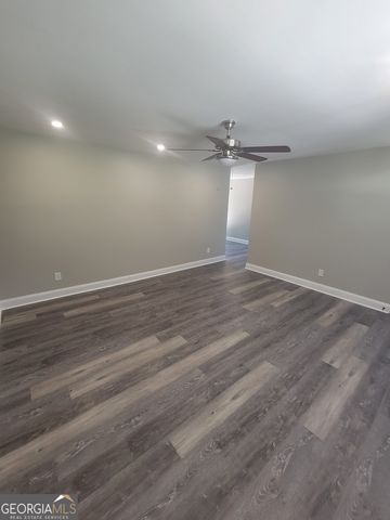253 Deerfield Drive, Jonesboro, GA 30238
