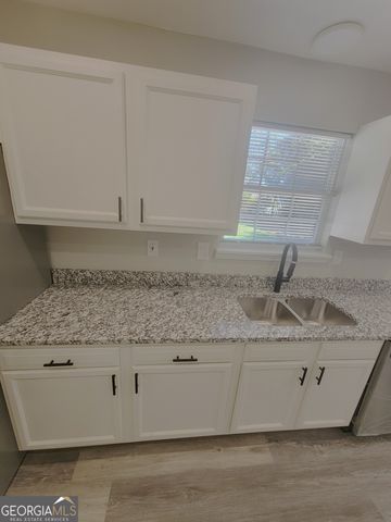 253 Deerfield Drive, Jonesboro, GA 30238
