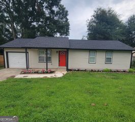 253 Deerfield Drive, Jonesboro, GA 30238