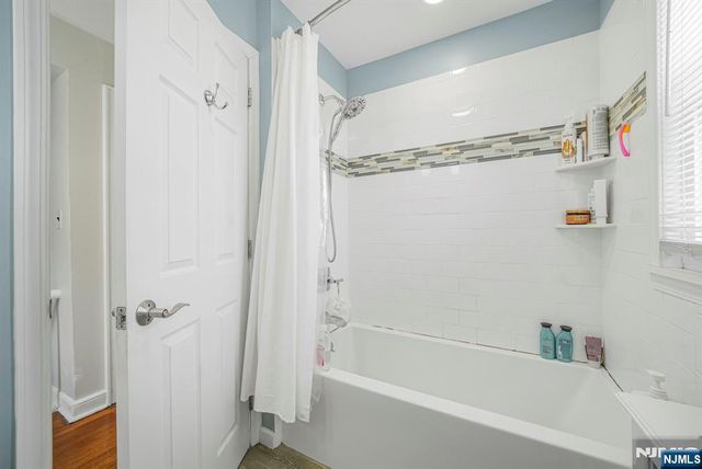 416 2nd Street A, Carlstadt, NJ 07072