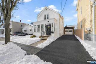 416 2nd Street A, Carlstadt, NJ 07072