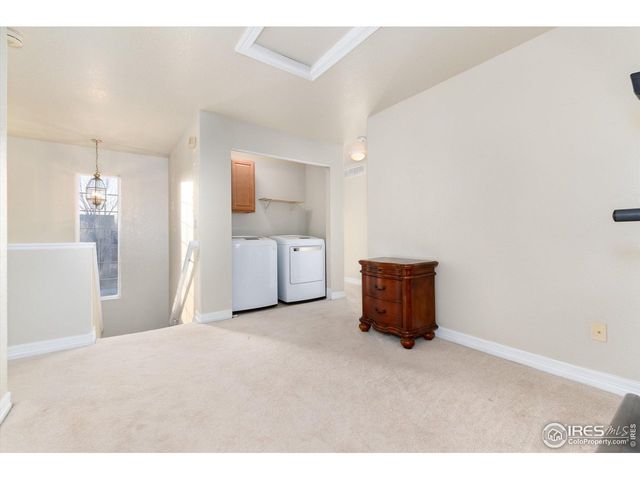 907 Sanctuary Cir, Longmont, CO 80504