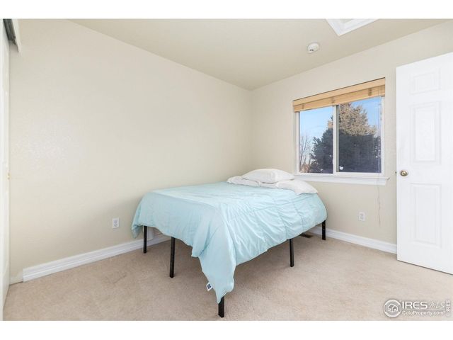 907 Sanctuary Cir, Longmont, CO 80504