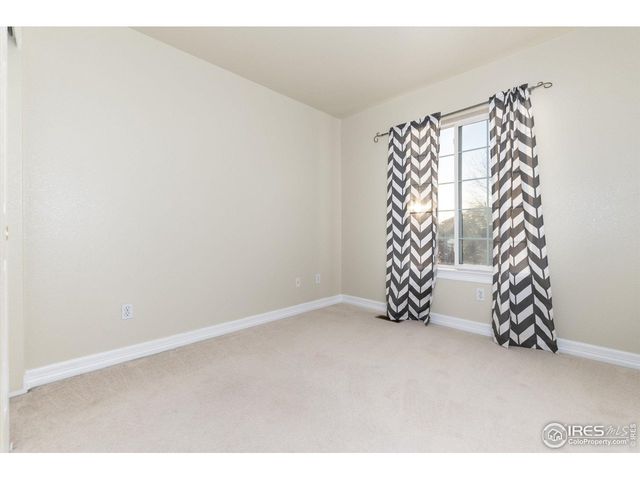 907 Sanctuary Cir, Longmont, CO 80504